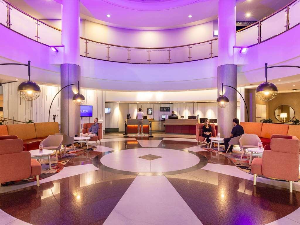 Novotel Perth Langley Kültér fotó
